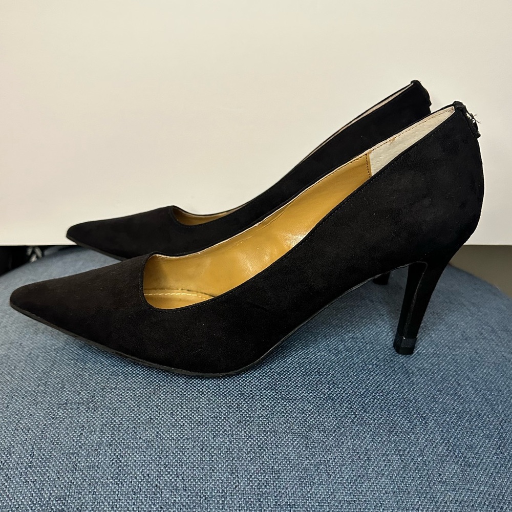 J.Renee Sascha Black Pumps – Size 10